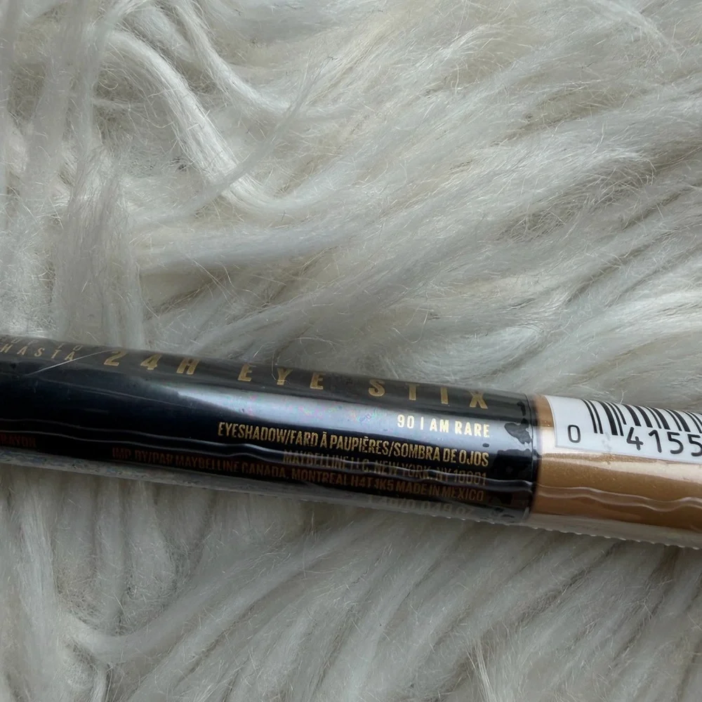 Maybelline Color Tattoo Longwear Multi-Use Eye Shadow Stix in I am Rare